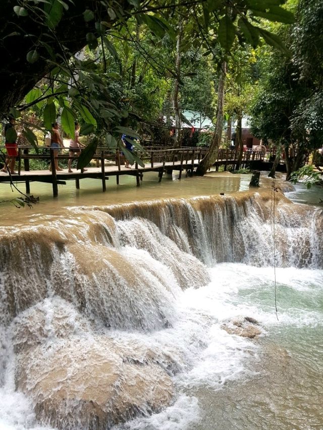 LEFT SPEECHLESS WITH THIS STUNNING WATERFALL