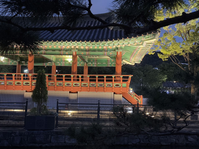 Tranquility of Namsangol Hanok Village in the heart of Seoul