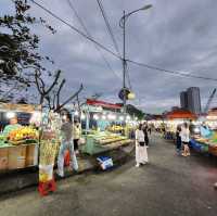 Son Tra Night Market : ตลาดกลางคืน 
