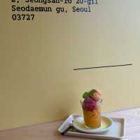 서대문 우체국 앞에 귀여운 카페 레터스🪞