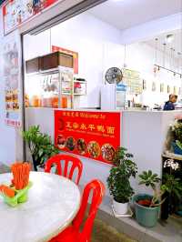 Local Favourites Yong Peng Duck Noodles 