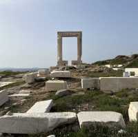 Portara: the inspiration for National Geographic logo 