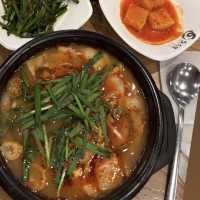 【韓国】ホンデにあるスープ類が美味しい韓国料理屋さん🇰🇷