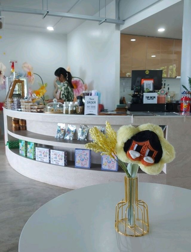 ศรีสรรค์ คาเฟ่ขนมไทย ในเพชรบุรี