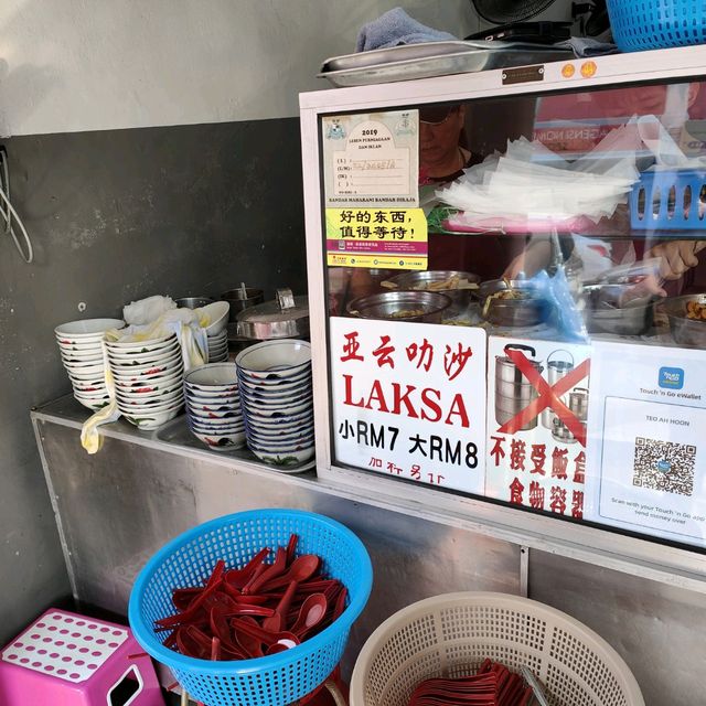 Discover New Best Laksa At Muar Old shop 