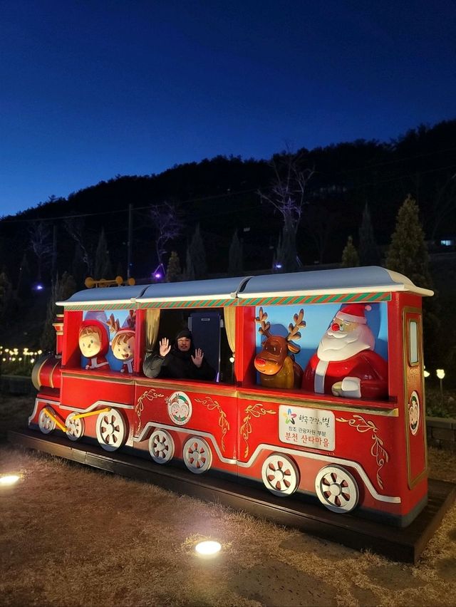 야경도 예뻐서 겨울이 기대되는 산타마을🎅