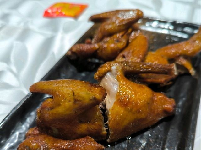 【駟馬拖車】系潮州菜之表表者,點心尤其出眾,好味道! 【駟馬拖車】系潮州菜之表表者,點心尤其出眾,好味道!