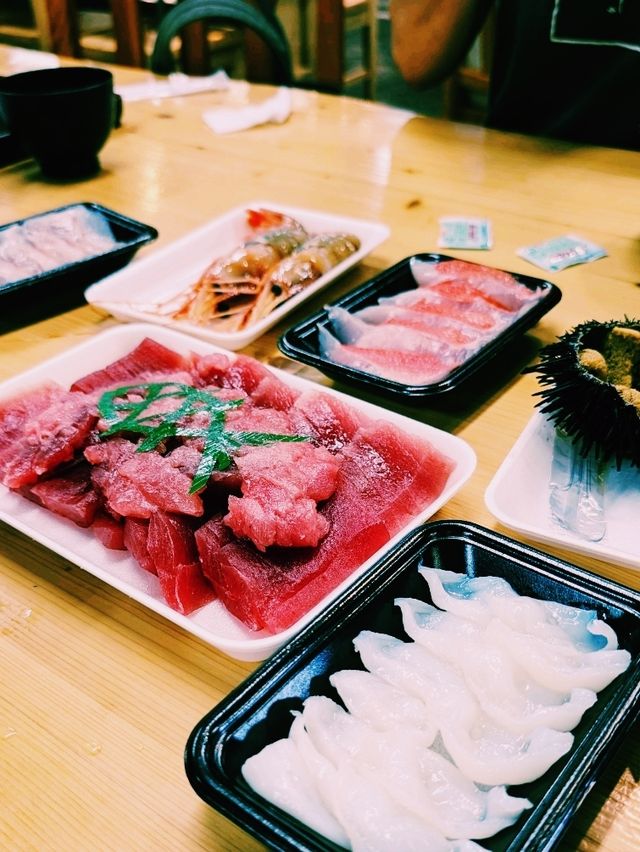 【塩釜水産物仲卸市場】新鮮な海の幸を堪能！松岡商店もおすすめ