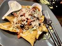 ดนตรีร็อค อาหารอร่อย ที่ El Toro Loco