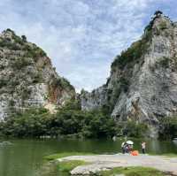 อุทยานหินเขางู ราชบุรี: สวรรค์ของคนรักภูเขาหิน⛰️🐍