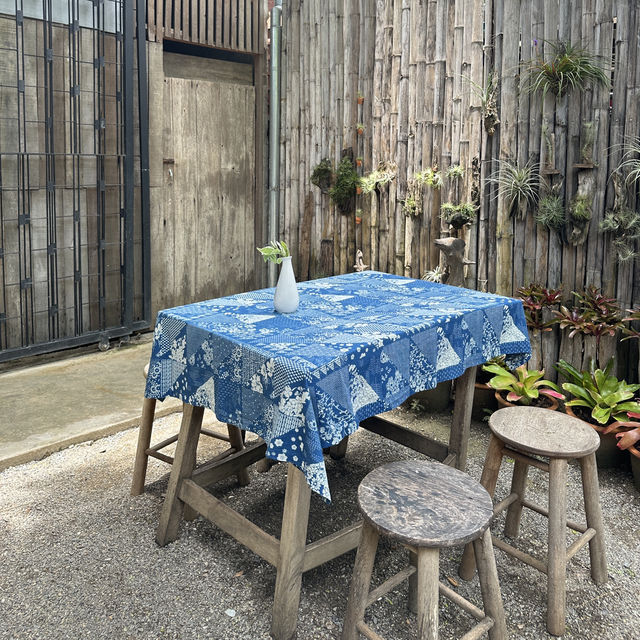 PAPACRAFT CAFE