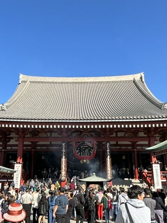 黃昏下的淺草寺：在光影交錯中尋找心靈的嚮往