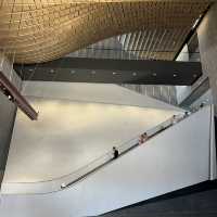 Traditional Chinese Aesthetics into Architecture in Hong Kong