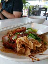 Unveiling the Rich Flavors of Tradition:Tai Hong Kopitiam's Leicha Delight