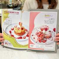 **Perfect Evening Tea Time at Café & Books bibliothèque**