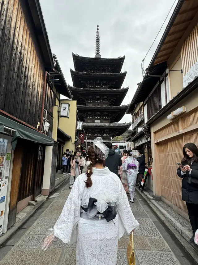 來京都一定要體驗最流行的大正浪漫風和服