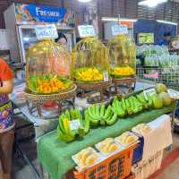 เดินเพลิน🚶กินเเพลิน 👄 ตลาดน้ำดอนหวาย นครปฐม