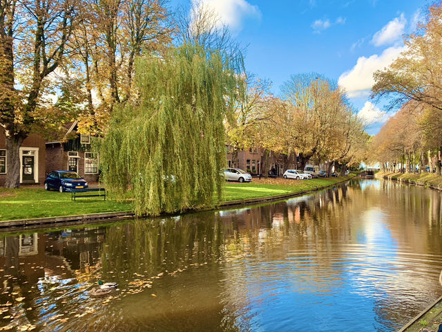 River town Edem - boating around the Dutch canals 🛶