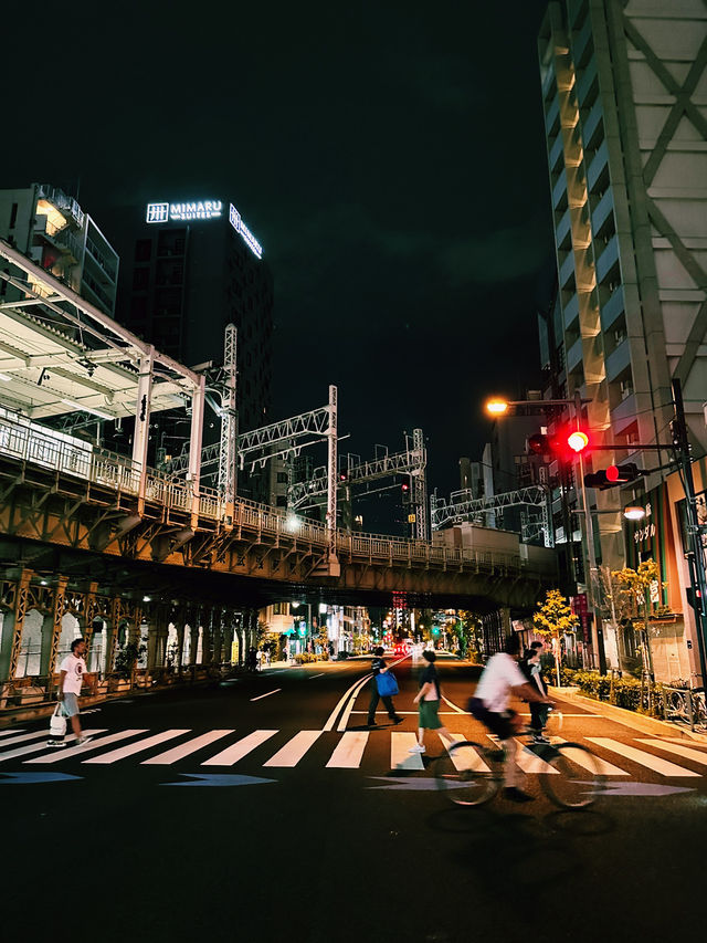 A Night Stroll to Tokyo Skytree’s Shimmering Heights