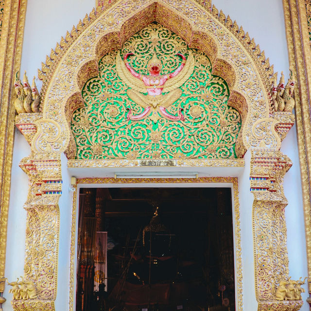 วัดบ้านเหล่าพระเจ้าตาเขียว