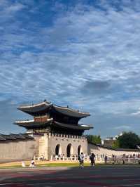 Seoulful Adventures: A Perfect Blend of Past and Future