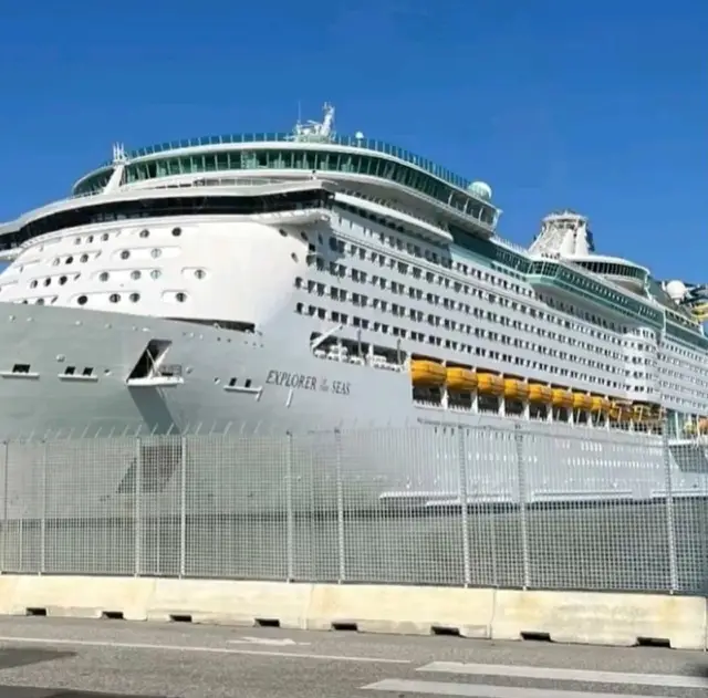 Luxury Cruise Trip in Italy: Sail in Style! 🚢🇮🇹✨