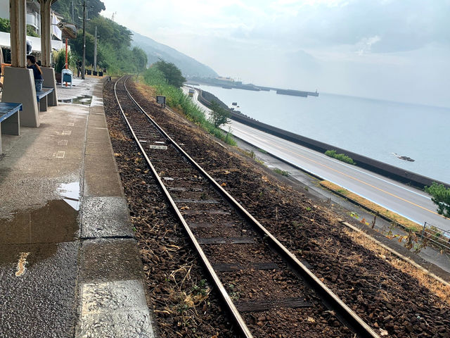 「海の見える駅」下灘駅