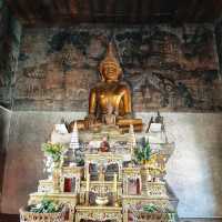 ชมสิมและสักการะพระพุทธมงคลศิลปะล้านช้าง
