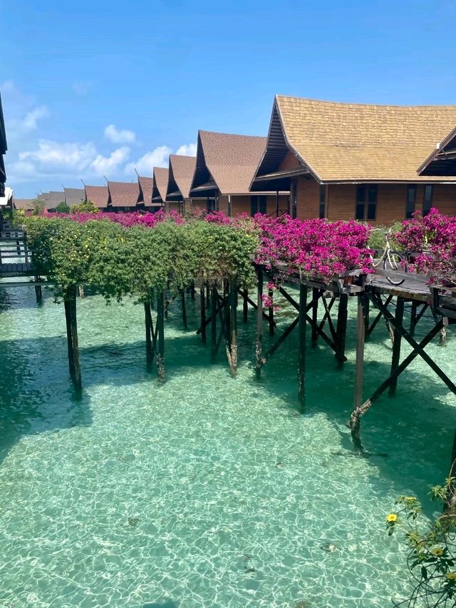 Kapalai Water Villas: A Slice of Paradise