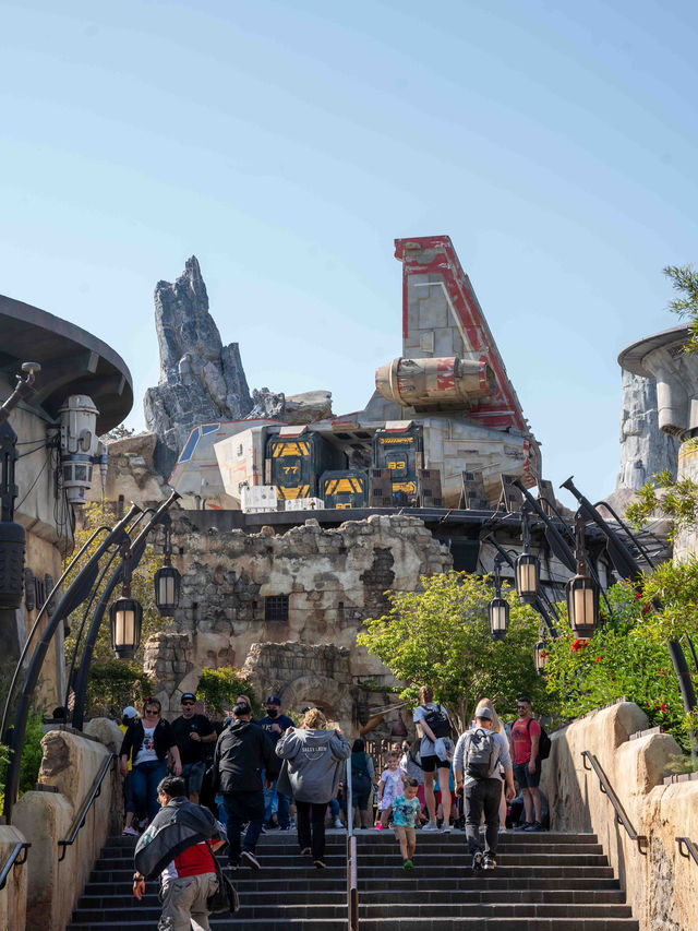 【銀河へ旅立つ！】カリフォルニアディズニーのスター・ウォーズ：ギャラクシーズ・エッジ🌌✨