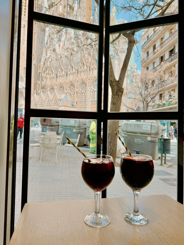 사그라다 파밀리아 뷰 가성비 카페 🇪🇸