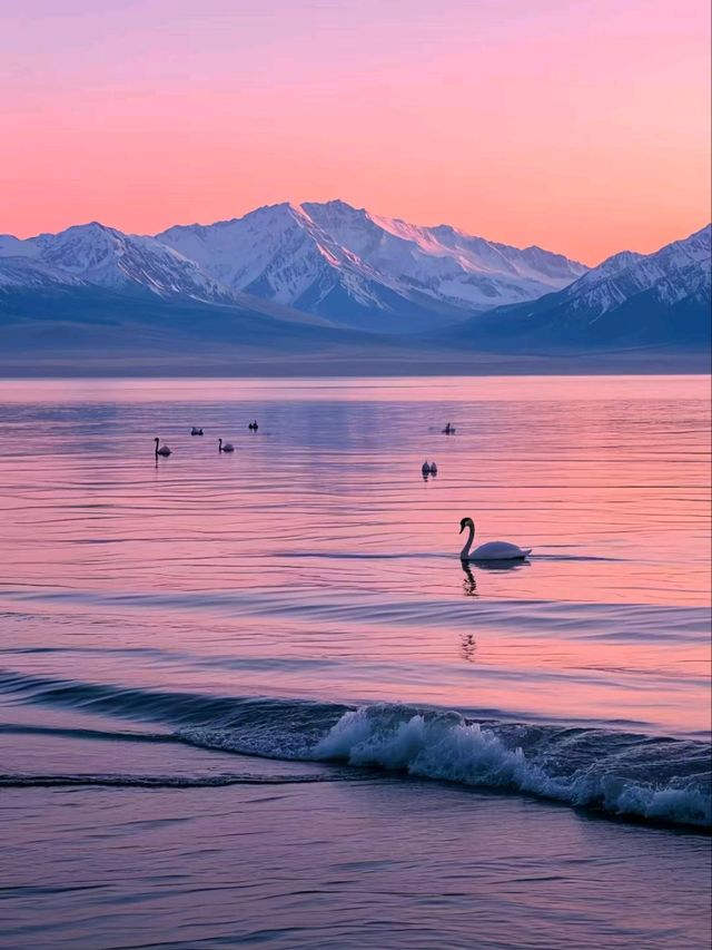 Sayram Lake: A Tranquil Gem Beneath the Tianshan Mountains