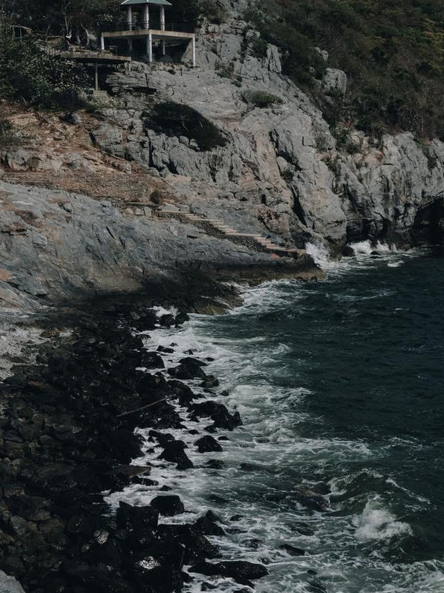 สีชัง เกาะเล็กๆใกล้กรุง เสาร์อาทิตย์เที่ยวได้🌊