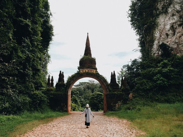 สุราษฎร์ธานี 3 วัน 2 คืน กับ 17 สถานที่ห้ามพลาด