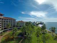 “Sunset Luxury by the Sea: A Slice of Paradise at Shangri-La Tanjung Aru”