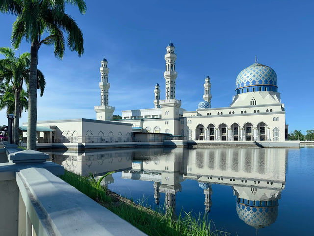 Taking an easy day tour around Kota Kinabalu