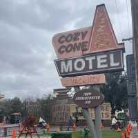 【ロサンゼルス🇺🇸】映画の世界が現実に！カーズランド