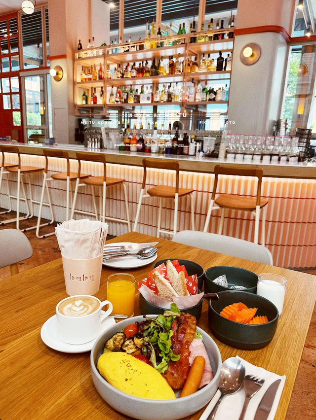 A Hidden Urban Oasis: My Stay at Craftsman Bangkok in the Heart of Ari