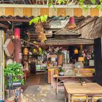 Madame musur bar & restaurant