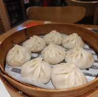 馋三尺蟹粉小笼 ร้านบะหมี่มันปูเซี่ยงไฮ้