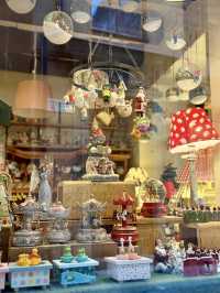 Slow Strolling in Stockholm – History, Meatballs & Cozy Breaks
