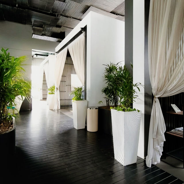 Stylish Urban Escape at Studio M Hotel