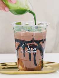 One Another Cafe กิ่งแก้ว : คาเฟ่สไตล์มินิมอล
