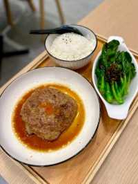 Classic Hakka Flavours in Every Bite