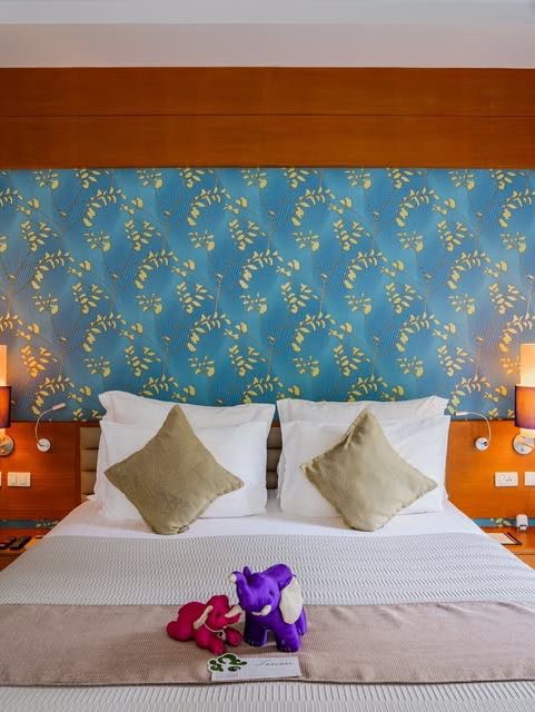 Apsara Beachfront Resort & Villa