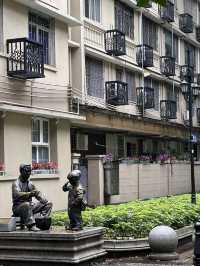 ShamStroll Through Guangzhou’s Colonial Time Capsule✨  