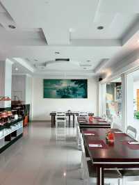 Sumptuous Breakfast with a View at Onang-Onang Restaurant