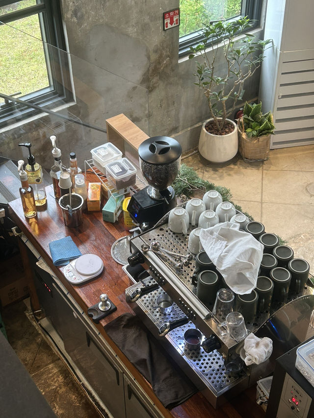 ️ 💧 역사의 공간에서 만나는 감성, 정수장을 리모델링한 세종 카페 🌳