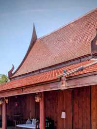 💤 Quick Layover Comfort – Divalux Resort & Spa Bangkok  🏨🌙🌴