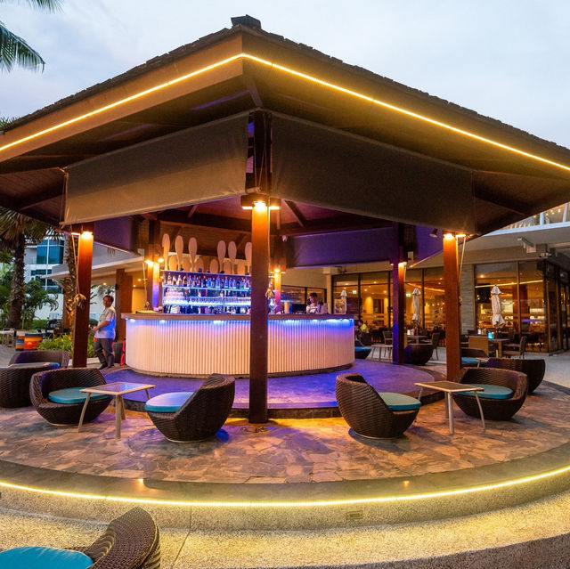 Splash Beach Resort Maikhao Phuket ไม้ขาว ภูเก็ต 